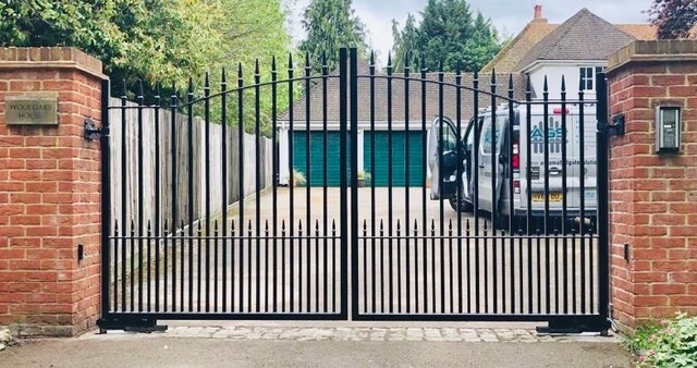 The Cost Benefits of Installing Automatic Driveway Gates on Your Property